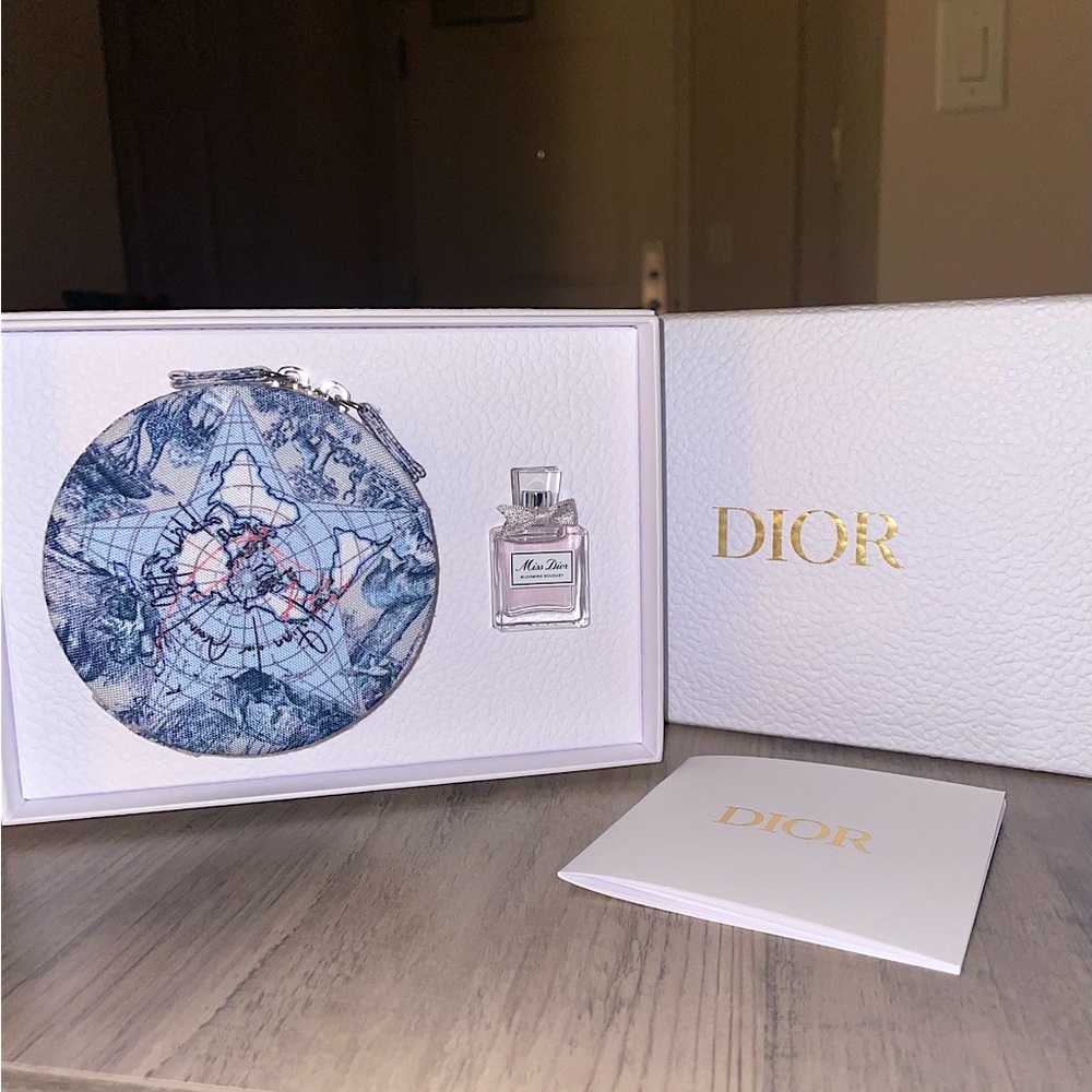NIB Exclusive Dior Jewelry Case and Mini Miss Dior Blooming Bouquet Gift Set